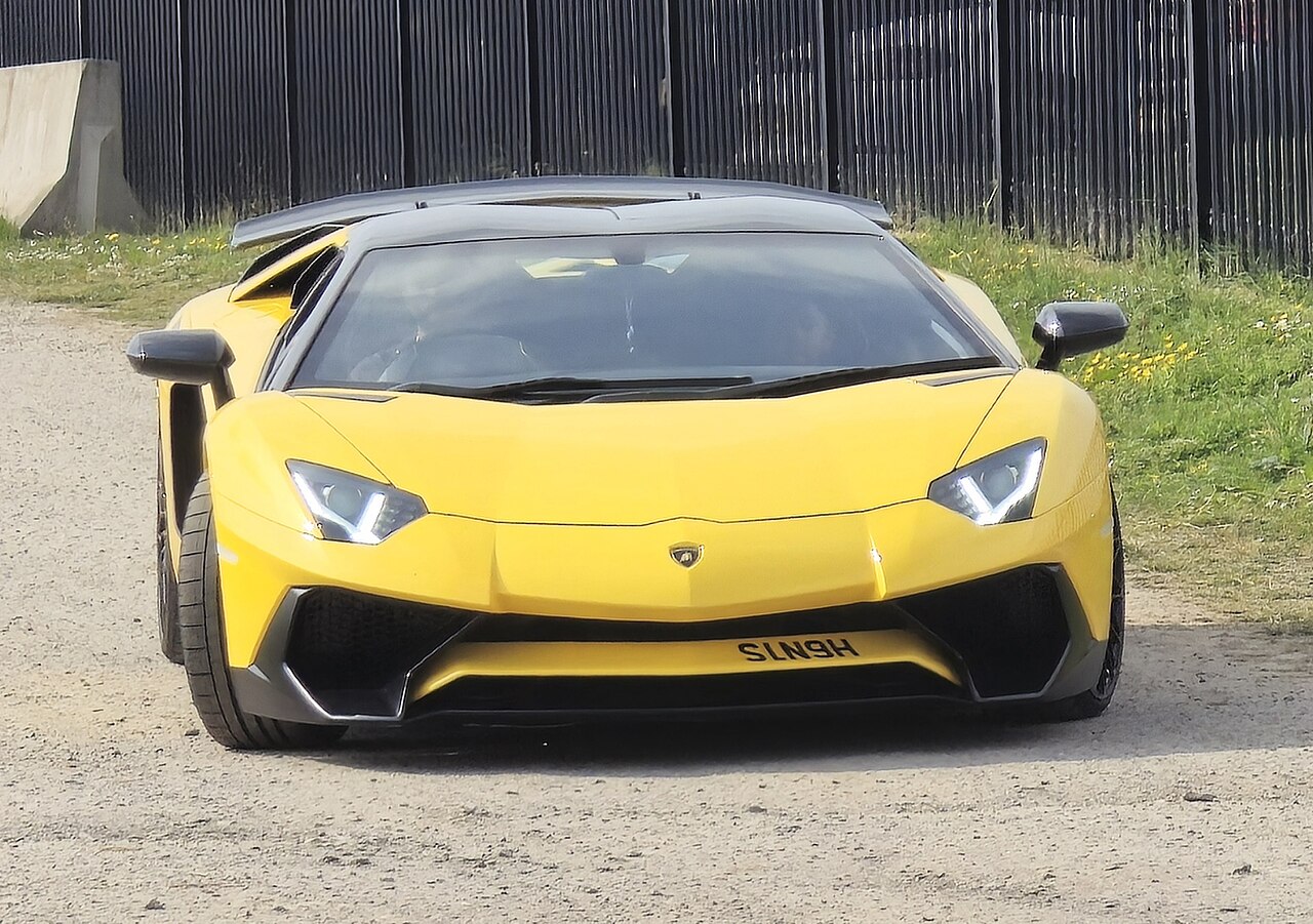 Lamborghini Aventador