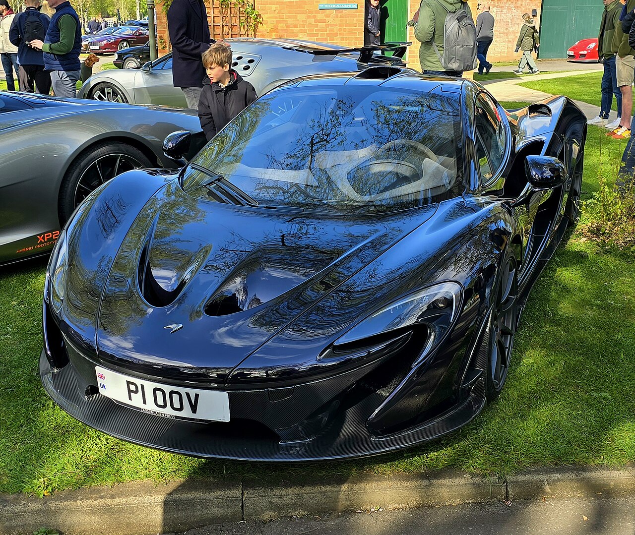 McLaren P1
